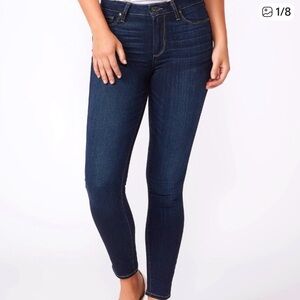 PAIGE Indigo Hoxton Crop Skinny Jeans